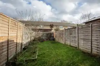 41 Ashmore Close, photo 4