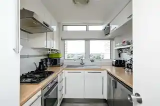 41 Bloomsbury Close, photo 3