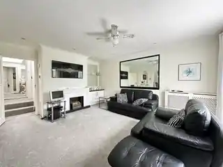 41 Briar Road, photo 2