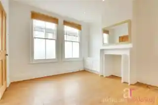 41 Burleigh Road, photo 3