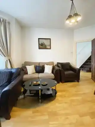 41 Cranborne Road, photo 3