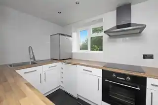 41 Gables Close, photo 2