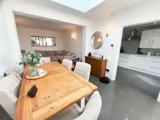 41 Geoffrey Avenue, photo 3