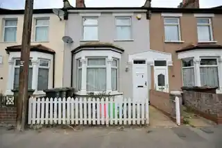 41 Kenneth Road, photo 2