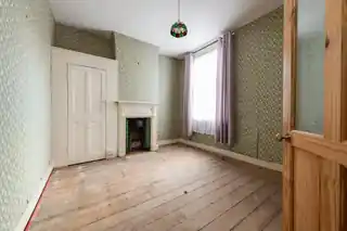 41 Little Ealing Lane, photo 3