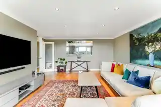 41 Ridgeway Gardens, photo 3