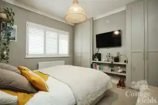 41 Sterling Road, photo 4