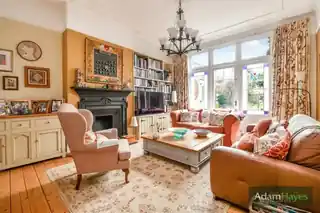 41 Woodside Park Road, photo 2