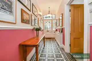 41 Woodside Park Road, photo 4