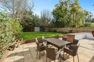 410 London Road, photo 3