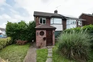 410 Rainham Road, photo 2