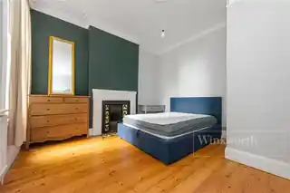 41A Holland Road, photo 3