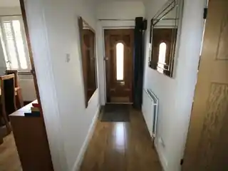 42 Cranston Park Avenue, photo 3