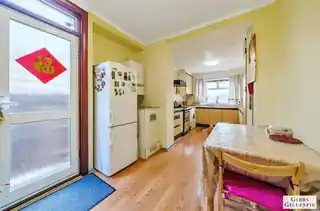 42 Elm Drive, photo 4