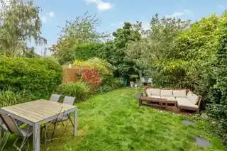 42 Elmwood Road, photo 2