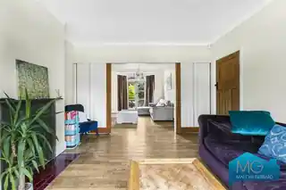 42 Elsiedene Road, photo 3