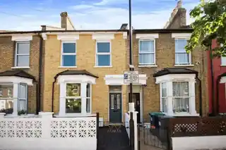 42 Foyle Road, photo 2