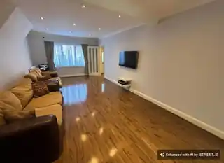 42 Gaysham Avenue, photo 4