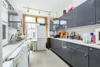 42 Grosvenor Avenue, photo 3