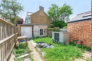 42 Grosvenor Avenue, photo 2