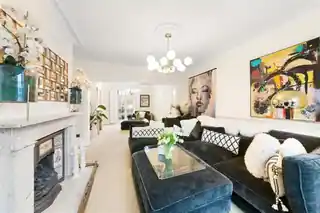 42 Harefield Road, photo 2