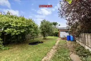 42 King Harolds Way, photo 2
