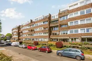 42, Otho Court, Augustus Close, photo 2