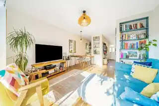 42 Pincott Place, photo 4
