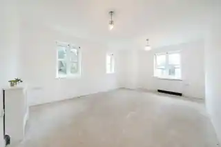 42 Reid Close, photo 3