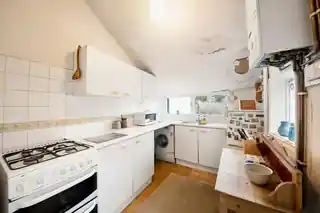 42 St Margarets Road, photo 4