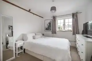 42 Station Road, photo 4