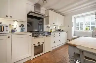 42 Station Road, photo 2