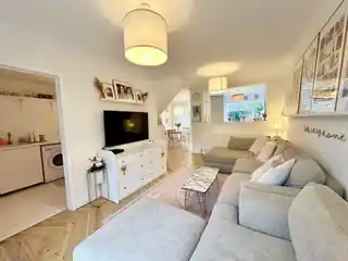 42 Whenman Avenue, photo 4
