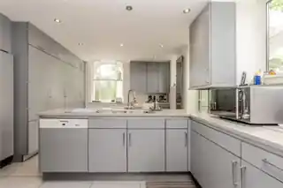 42 Woodside Avenue, photo 3
