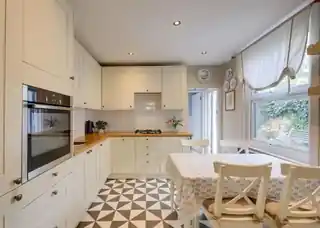 42A Ardgowan Road, photo 3