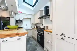 42A Byrne Road, photo 3