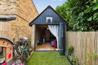 42A Elm Road, photo 3