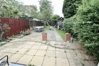 43 Avon Road, photo 4