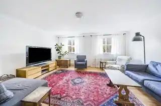 43 Basevi Way, photo 2