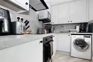 43 Belvedere Road, photo 4