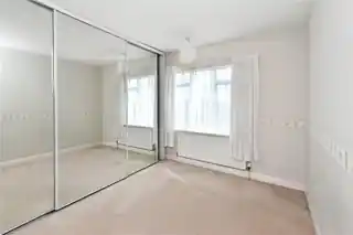 43 Braemar Avenue, photo 4