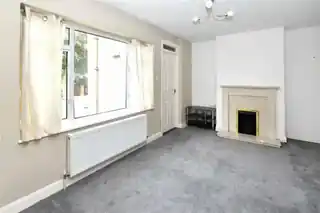 43 Braemar Avenue, photo 2