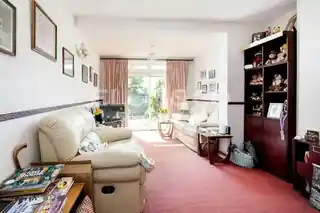 43 Bridgewater Gardens, photo 4