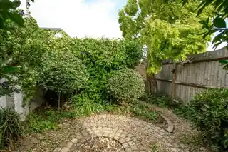 43 Effra Road, photo 3