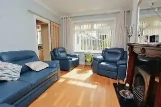 43 Hawthorne Avenue, photo 3