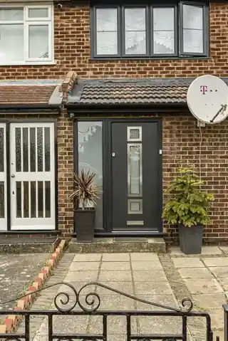 43 Keir Hardie Way, photo 4
