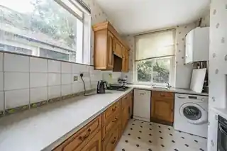 43 Lower Richmond Road, photo 2
