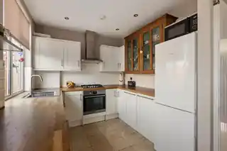 43 Malvern Avenue, photo 3