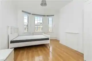 43 Pilton Place, photo 3