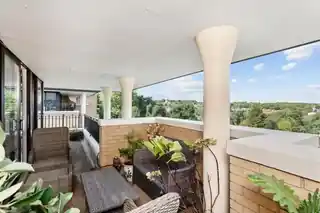 43 Ridgeway Gardens, photo 3
